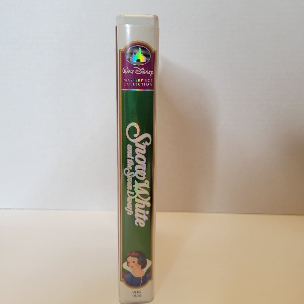Walt Disney Masterpiece Collection Snow White VHS (1524) with Inserts